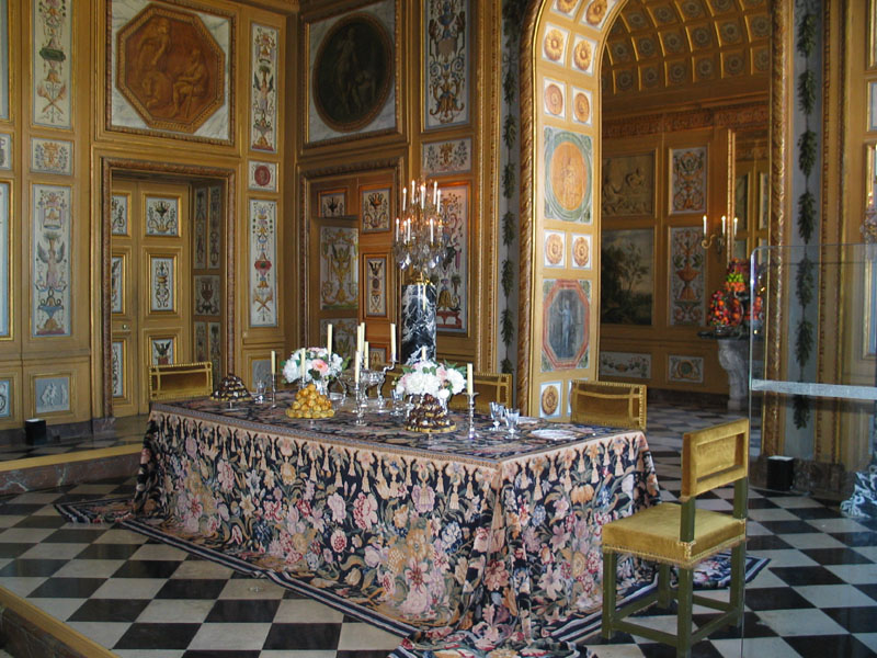 14 Chateau de Vaux le Vicomte (28) La Salle des Buffets.jpg