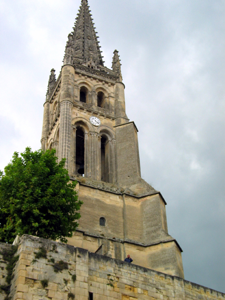 2 Saint Emilion Eglise monolithe.jpg