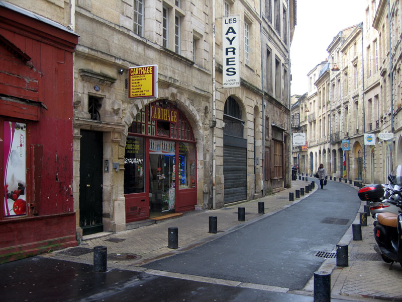 Bordeaux (8) Rue des Ayres.jpg