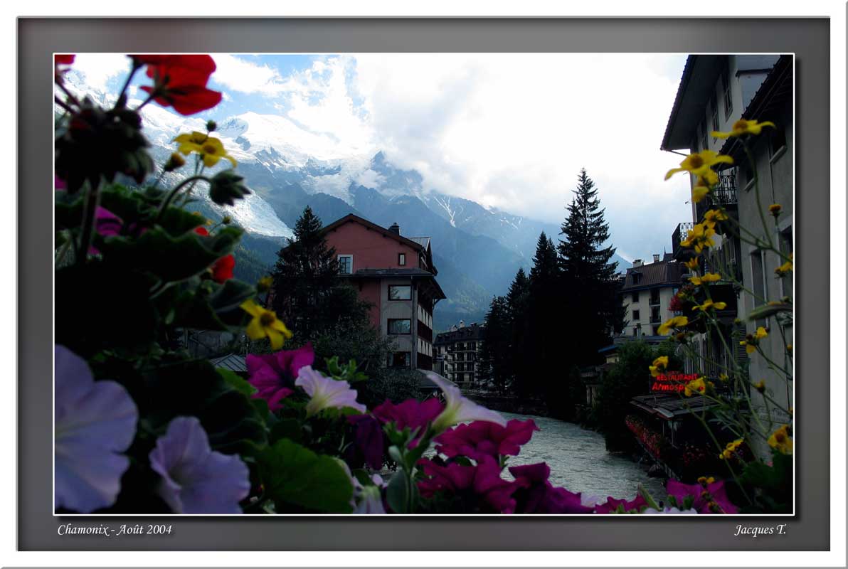 Clic gauche pour agrandir l'image - Left click for larger image Carnets de voyages à Chamonix en Haute Savoie Région Rhône-Alpes (5)