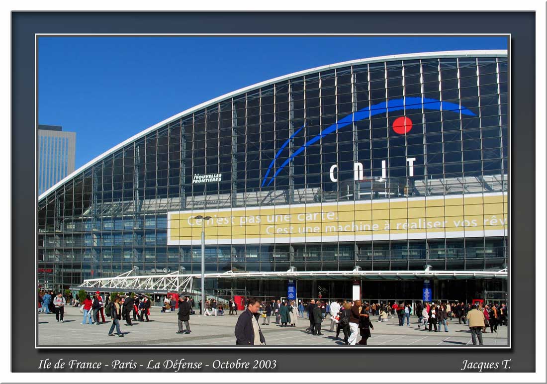 Clic gauche pour agrandir - Left Click to enlarge Carnets_Voyages_Ile_de_France_Haut_de_Seine_la_Défense (3)