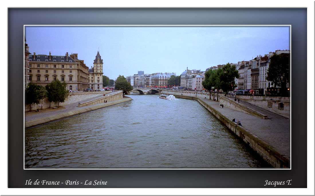Carnets_Voyages_Ile_de_France_Paris_La_Seine (2)
