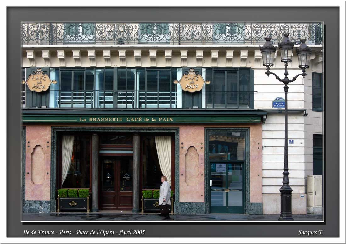 Carnets_Voyages_Ile_de_France_Paris_Place_Opera (4)